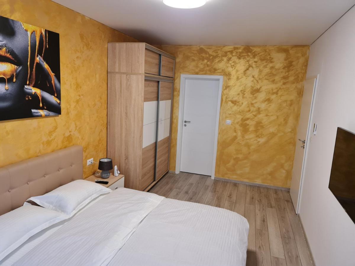 Eva Apartament Lejlighed Galaţi Eksteriør billede